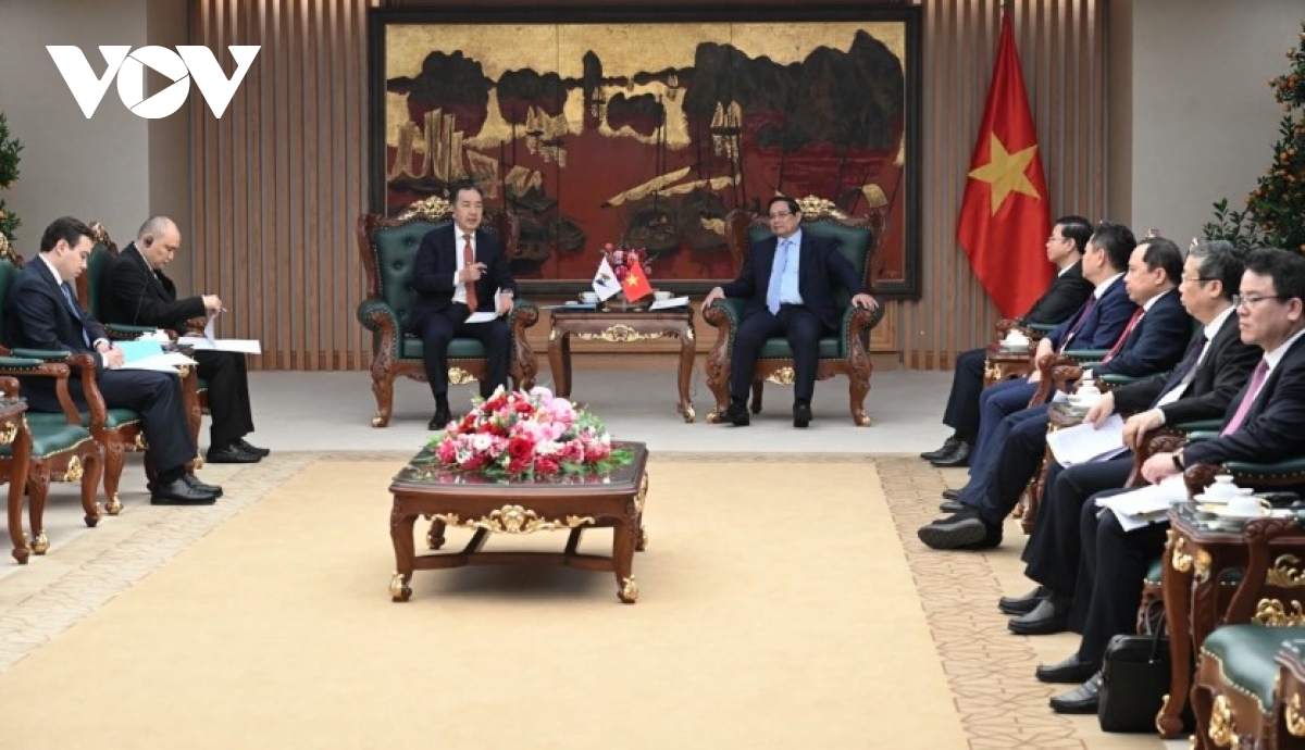 PM Pham Minh Chinh receives EAEU Council Chairman in Hanoi
